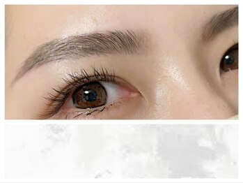 リブロウ(Rebrow)の写真/骨格や毛質など様々な要素から状態を見極め、お客様に最適な眉デザインをご提案いたします！