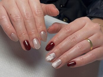 Lily Nail Atelier【リリーネイルアトリエ】長さ出し/持ち込みデザイン/マグネットの写真/持ち込みデザイン大歓迎|豊富なカラー/パーツと高い技術力で理想のデザインとフォルムを再現します★