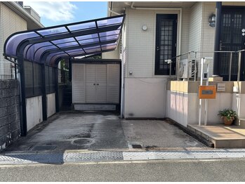 サリエ(Salier)/駐車場