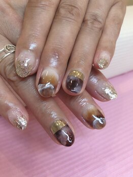 アールローズ(R-rose)/ニュアンスネイル￥11000