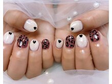 リノッシュ(Rinosh)/ヒョウ柄ネイル