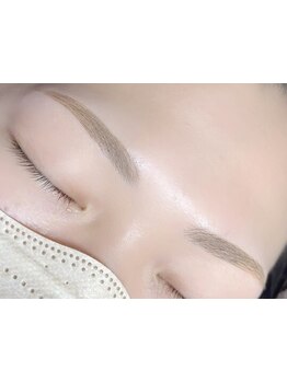 アイブロウメニューがあるサロン