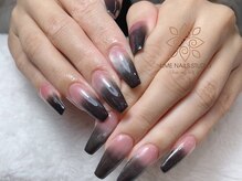 ウメネイルスタジオ(UME NAIL STUDIO)/題長さだしやり放題×つけ放