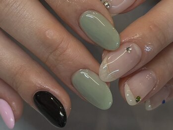 シードアンドビューティー 代官山店(SEED&Beauty)の写真/Nail parts＆Colosがたくさんっ！代官山でお好みの色味パ-ツが見つかりやすいネイルサロン＼丁寧×高技術／