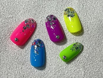 ネイルサロン メイプル(Nail Salon maple)/ネオンカラー