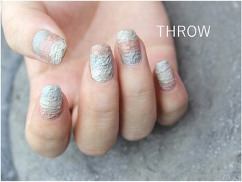 スロウヌーヴ(THROW neuve)/フリーアート