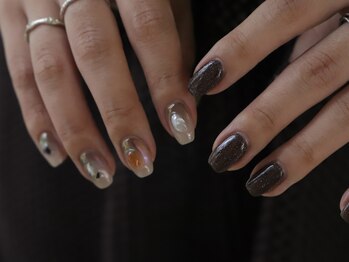 ディー ネイル アイラッシュ ヤバ(DEE nail×eyelash yaba)の写真/人気のアートフリー!【アートフリー90分¥7700/120分¥8800】 あなただけのこだわりネイルに。