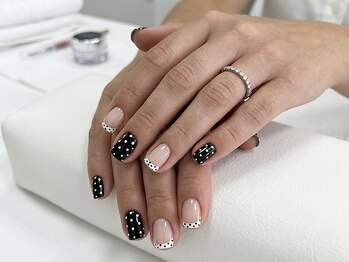 ネイルソファ イコマ(NAIL SOFA 生駒)/