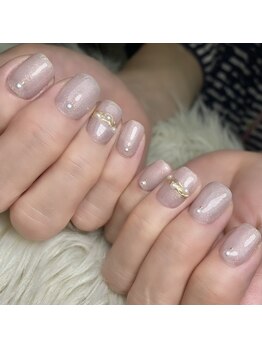アオマリー(Aomalie)/パール上品ネイル ¥10,560
