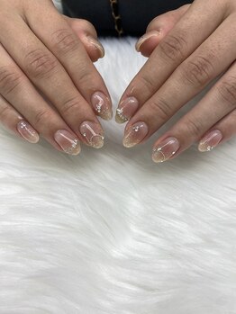 きらきらちーくネイル