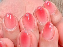 ネイルエルフ(Nail Aelf)の雰囲気（人気｜上品に光を纏う透け艶ニュアンス◆クーポン掲載中）