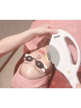 ホウレイ線・たるみ改善！予防ケア