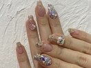 埋め尽くしビジューネイル