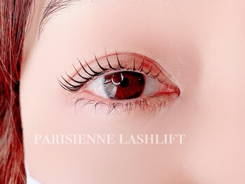 リー(Rii)/パリジェンヌラッシュリフト