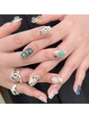 ニュアンスネイル　個性派