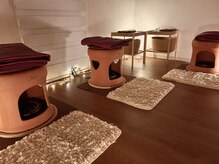 サロン エム(SALON M)の雰囲気（2名や3名でも広く使えるプライベートサロンです★）