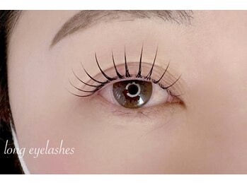 ナンシー(Nancy)/長いまつげも毛先まで均等に。