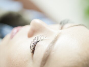 ベリーナ(Bellina)/3Dボリュームラッシュつけ放題