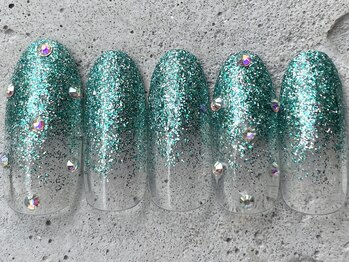 フリークネイル(FREAK Nail)/韓国風ラメグラストーン ¥7000