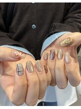 アンバー(Amber)/