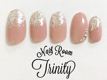 ネイルルーム トリニティ(Nail Room Trinity)/150種類以上選べるアート付