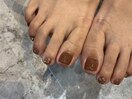 シンプルブラウンネイル