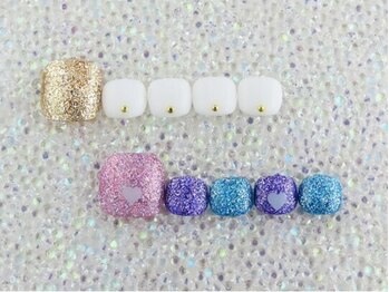 キティ なんば店(Kitty)の写真/フットネイルで足元から華やかに♪【初回オフ無料★フットワンカラー￥6000→￥3500】お得なクーポン多数◎