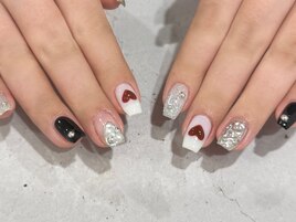 ぷっくりハート×シルバーネイル