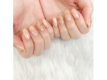 キュント(Qun’t)/大人かわいいヒョウ柄ネイル