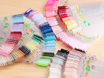 アクアネイル(Aqua Nail)/カラーも充実♪