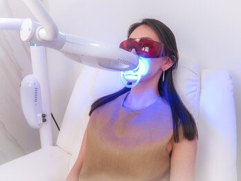 ホワイトニングサロンリセット 白金高輪(RESET)/SETP5 ホワイトニング照射