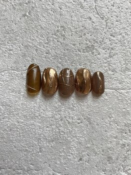 サロンドパリス ラグジュアリー(Salon de Paris Luxuary)/ジェルネイル