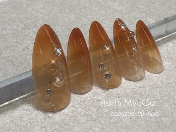 ネイルズミューコ 四谷三丁目店(nail’s MyuCo)/【Amber Shine】