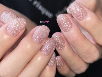 フラッシュワンカラー