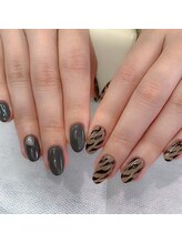 ルクール(Le Coeur)/アシメzebraネイル