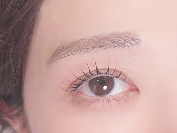 シピ(Chipi)/パーマ&アイブロウスタイリング