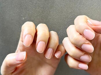 シンプルフレンチネイル