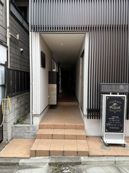 ブレスド(BLESSED)/店舗入り口