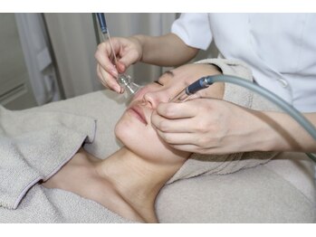 ポーラ 高蔵寺コックルン(POLA)/吸引・クリアタッピング