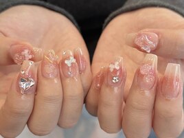 チークネイル持ち込み