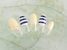 フレンチボーダーネイル