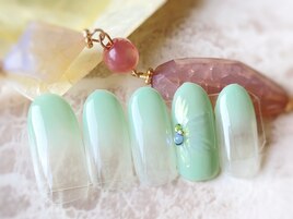 フラワーネイル