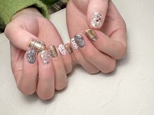 ヒールネイル(heal nail)/個性派チェック柄×キラキラ