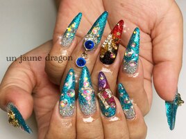 キラキラ☆ライブネイル