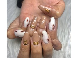 【Hand】ヒョウ柄ネイル