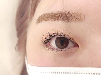 フィアラ 京都駅前店(Fiara)/パリジェンヌ