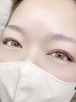 アムーレ(Amouree)/ラッシュリフト