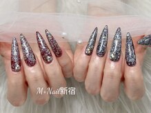 エムプラスネイル 新宿(M+Nail)/長さ出し★持ち込み