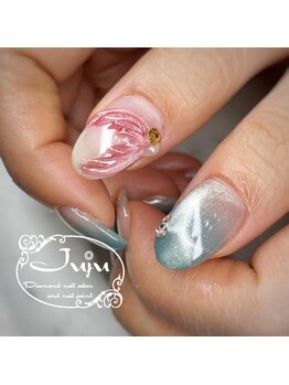 ジュジュ(Juju)/人魚のしっぽと波ネイル