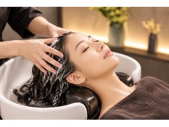 ポノ 甲府本店(pono)の写真/【大人のご褒美ケア】小顔×極上ヘッドスパで心まで満たされる贅沢時間